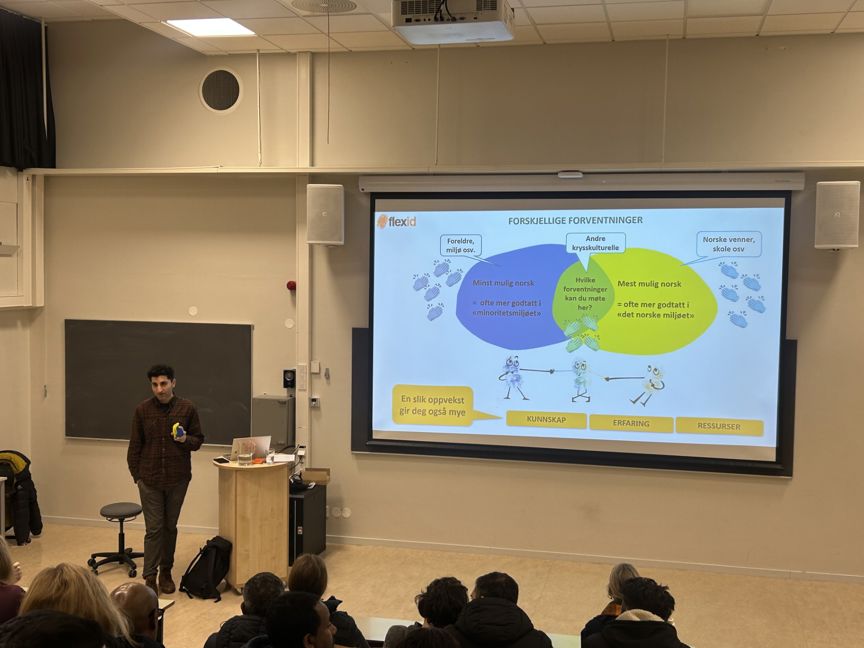 en person som holder en presentasjon